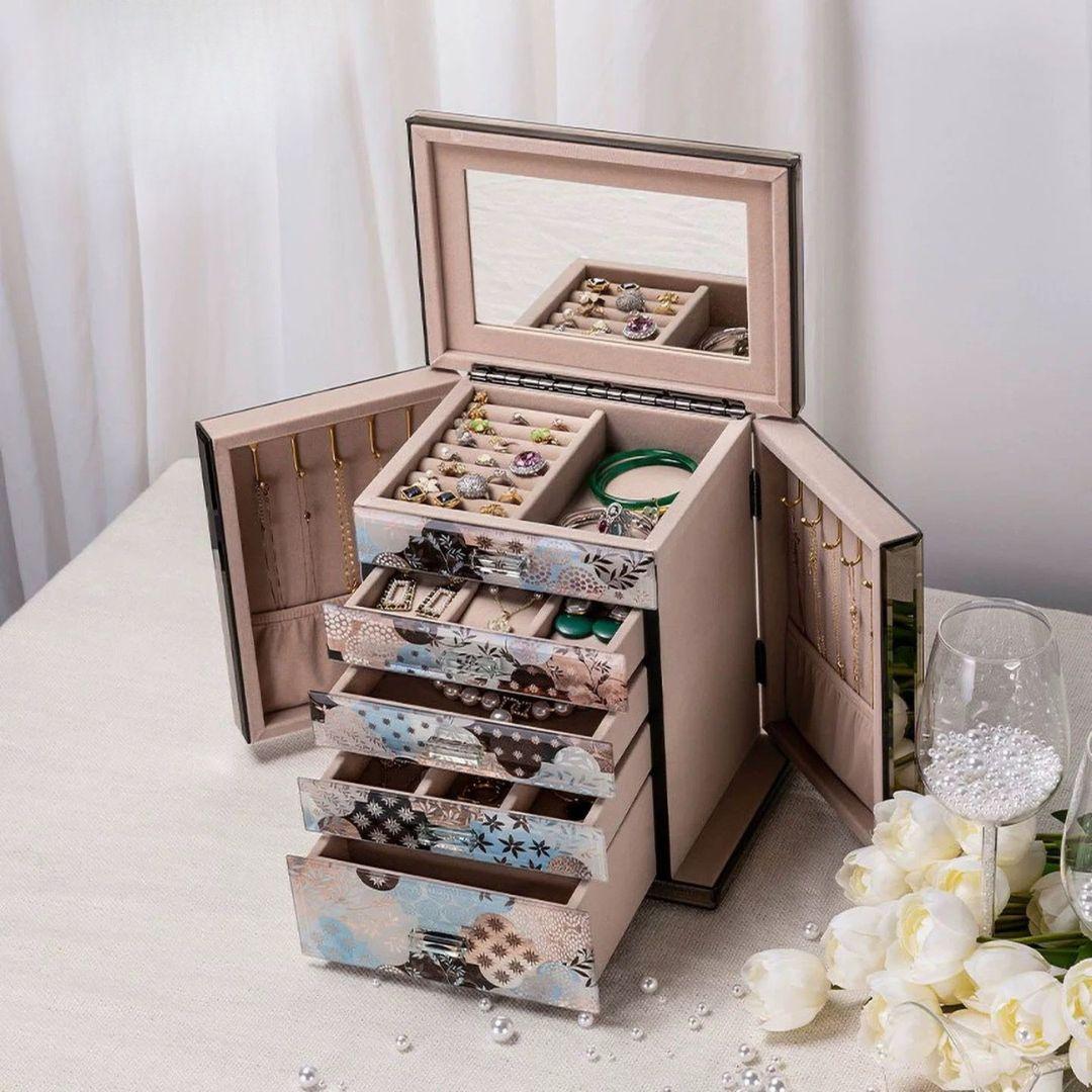 Beautiful-Glass-5-Tier-Jewellery-Box