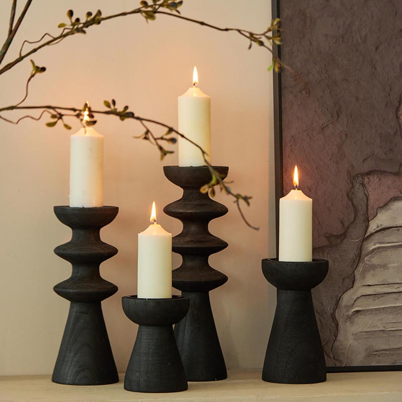 Castille-Jag-Candle-Holder-Group