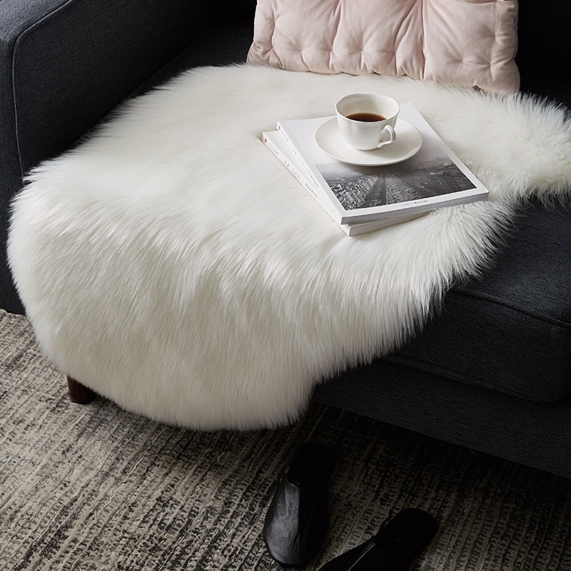 Faux-Wool-Mat-White