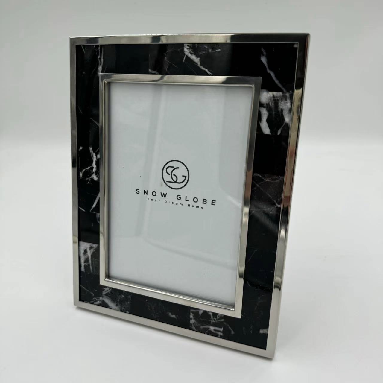 Nickson-Photo-Frame-2
