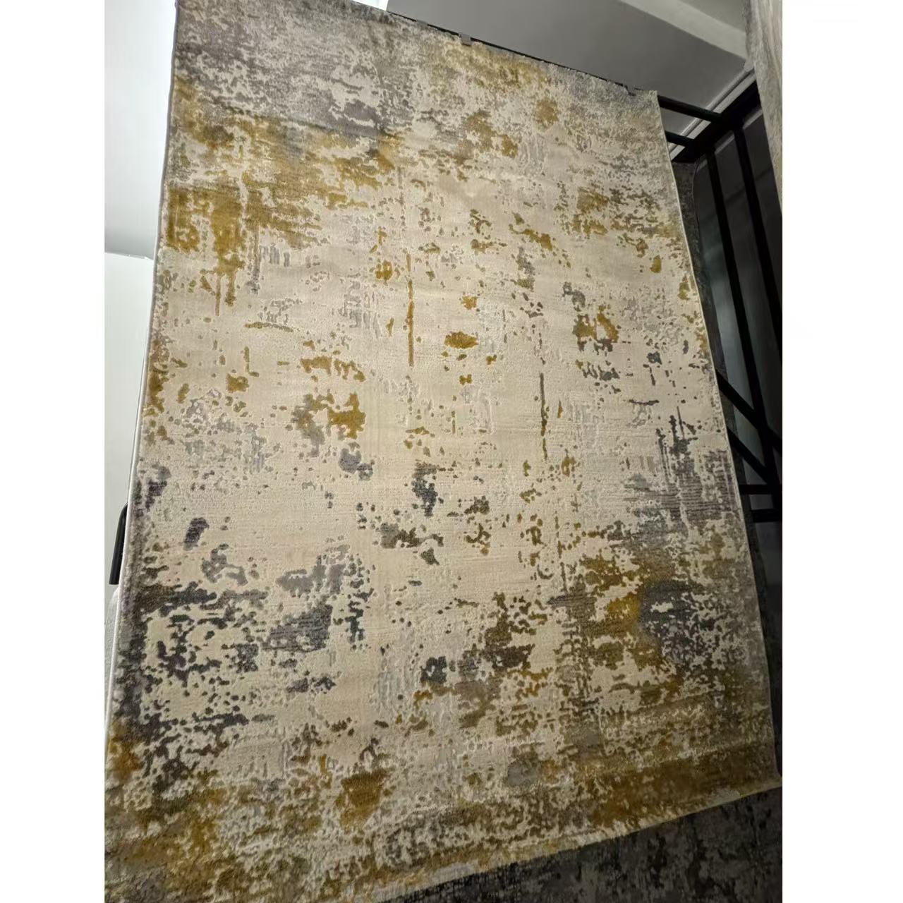 Pluto-Rug